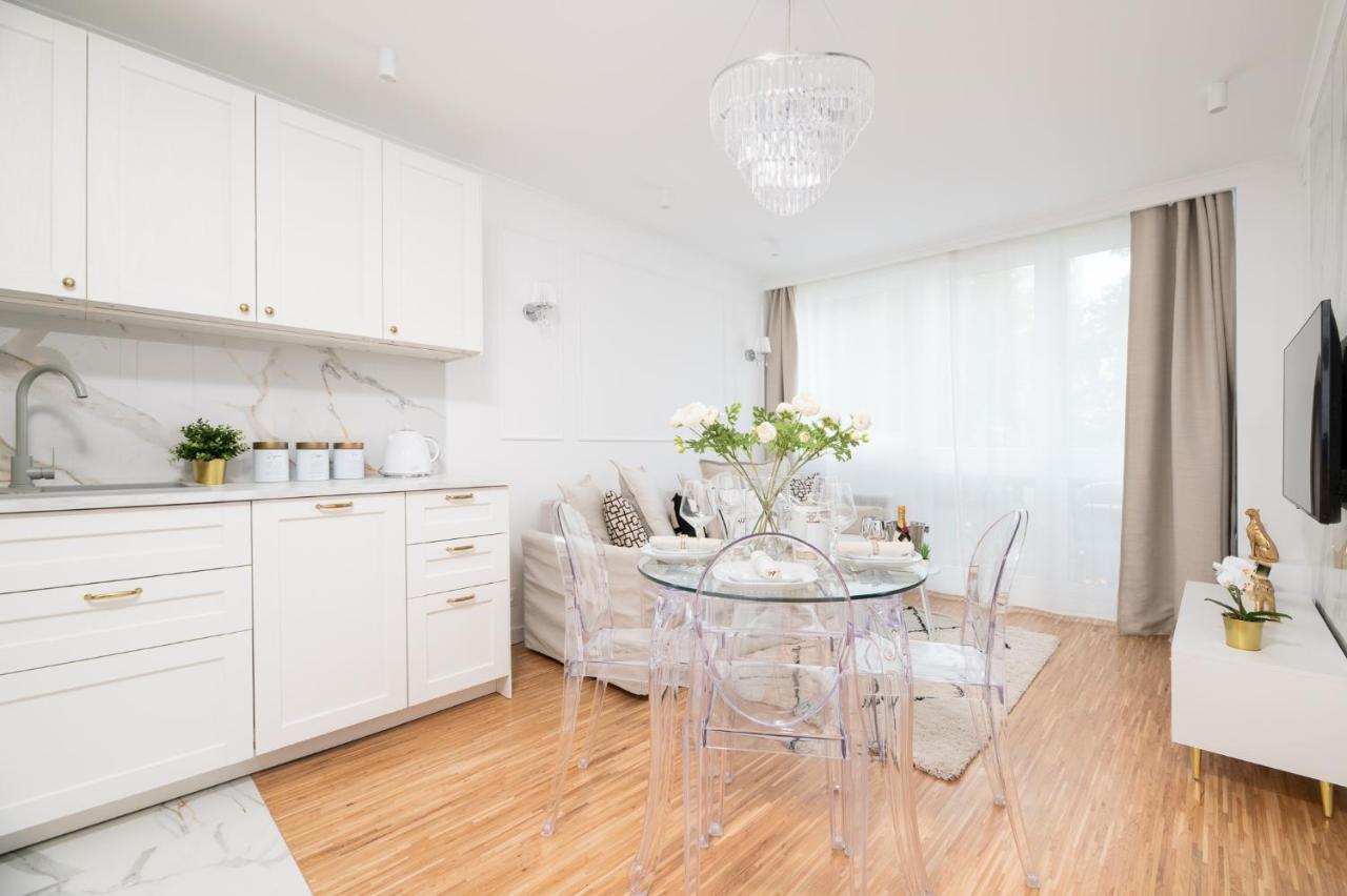 Glam & Modern By Cooee Apartments Warschau Exterior foto